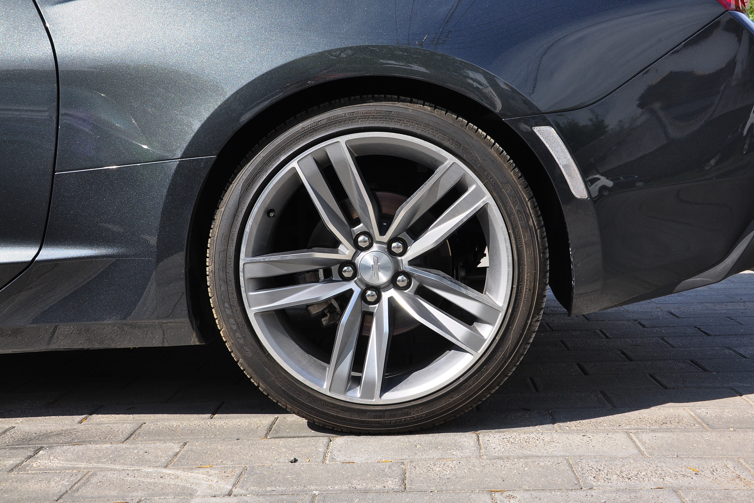 肌肉车雪佛兰科迈罗,雪佛兰科迈罗演示