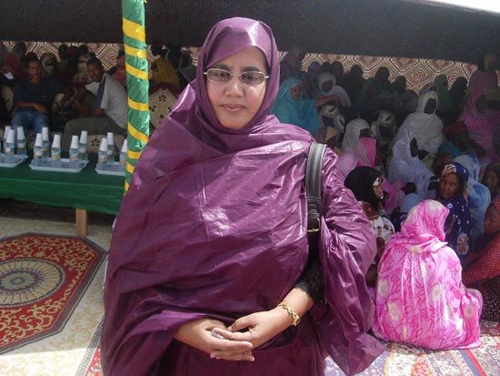 以吃为使命的女孩:非洲这个国家痴迷于以胖为美,根源是什么?