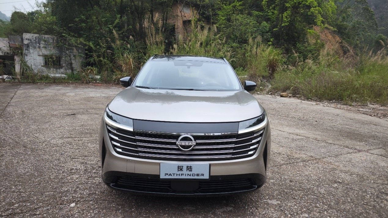 日产探路者2024最新款黑色,东风日产探陆深度测评