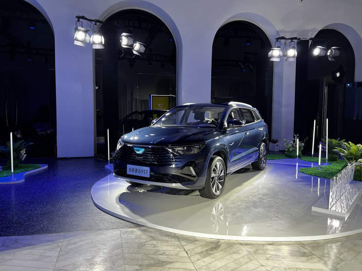 新一年旧一年,新一年又一年