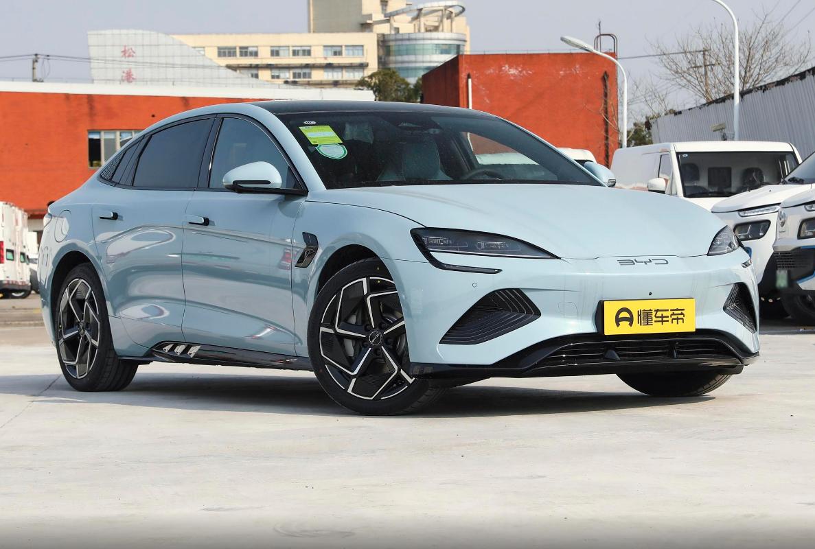 油电车对比视频,油电车对比