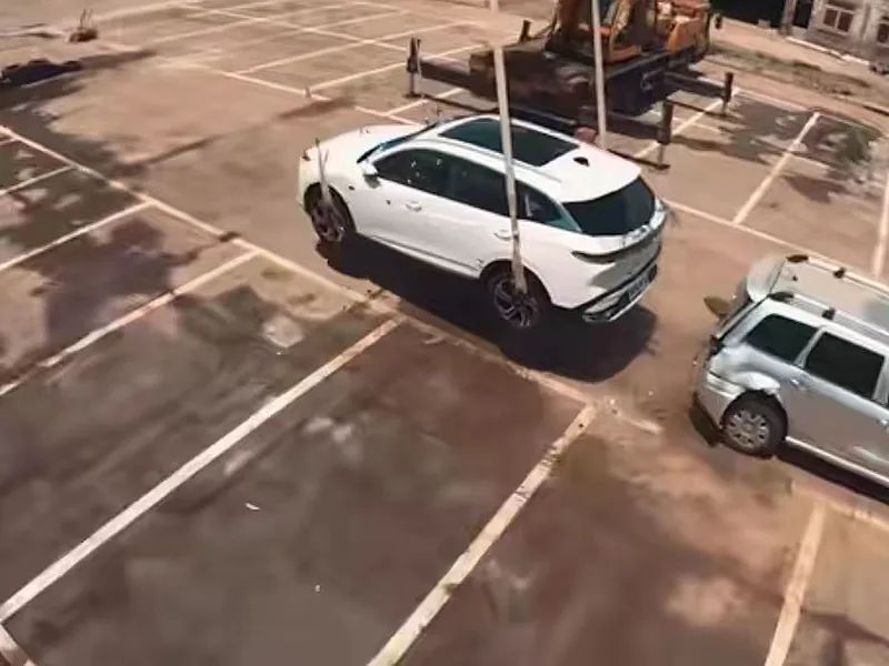 濂旇吘t90鐪熷疄璇曢┚瑙嗛,濂旇吘t90鎷嗚溅娴嬭瘎