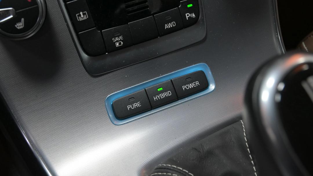 宝马m235i落地多少钱,巅峰极速宝马m235i