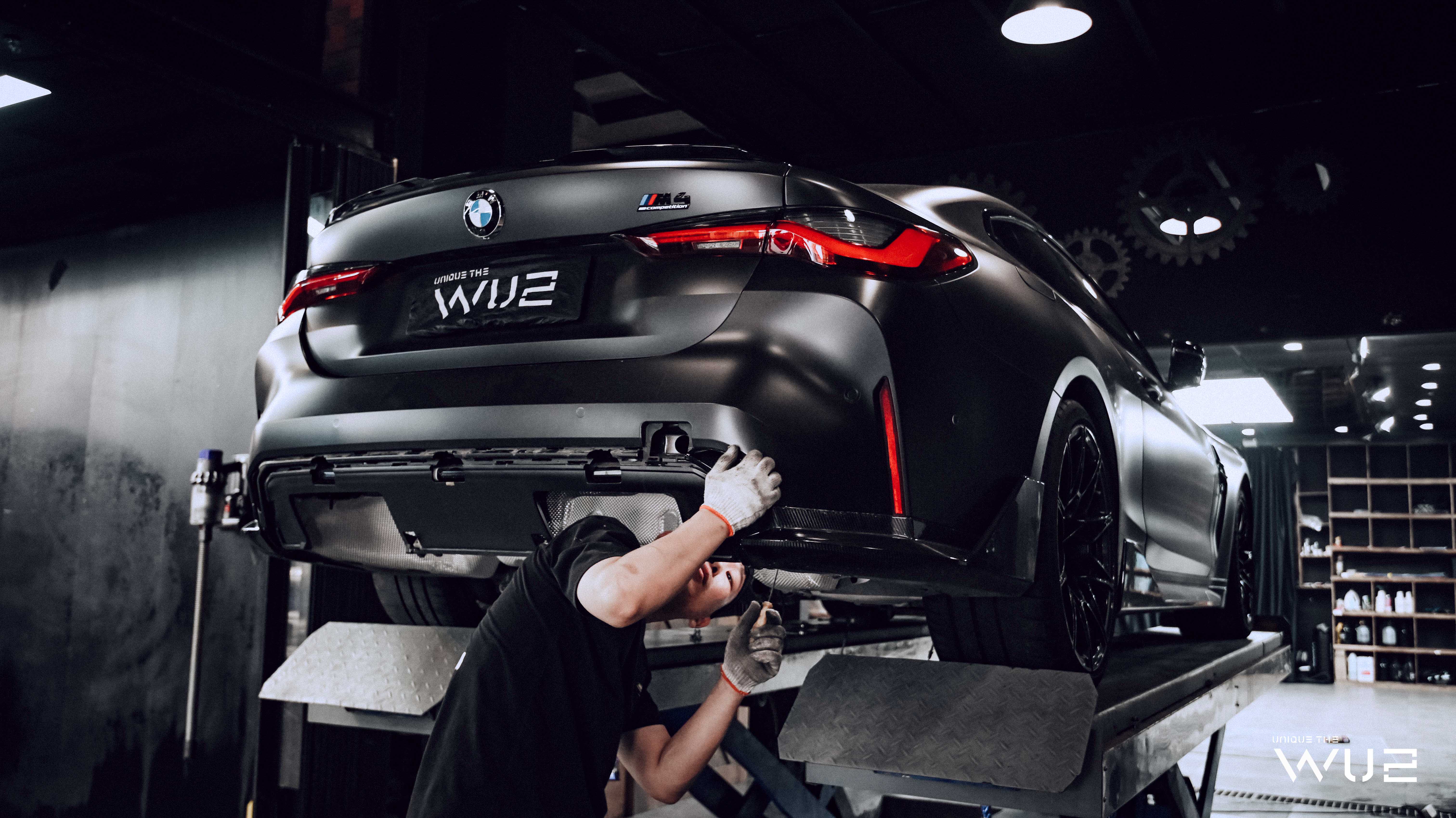 宝马m4升级前唇,宝马m4升级ak