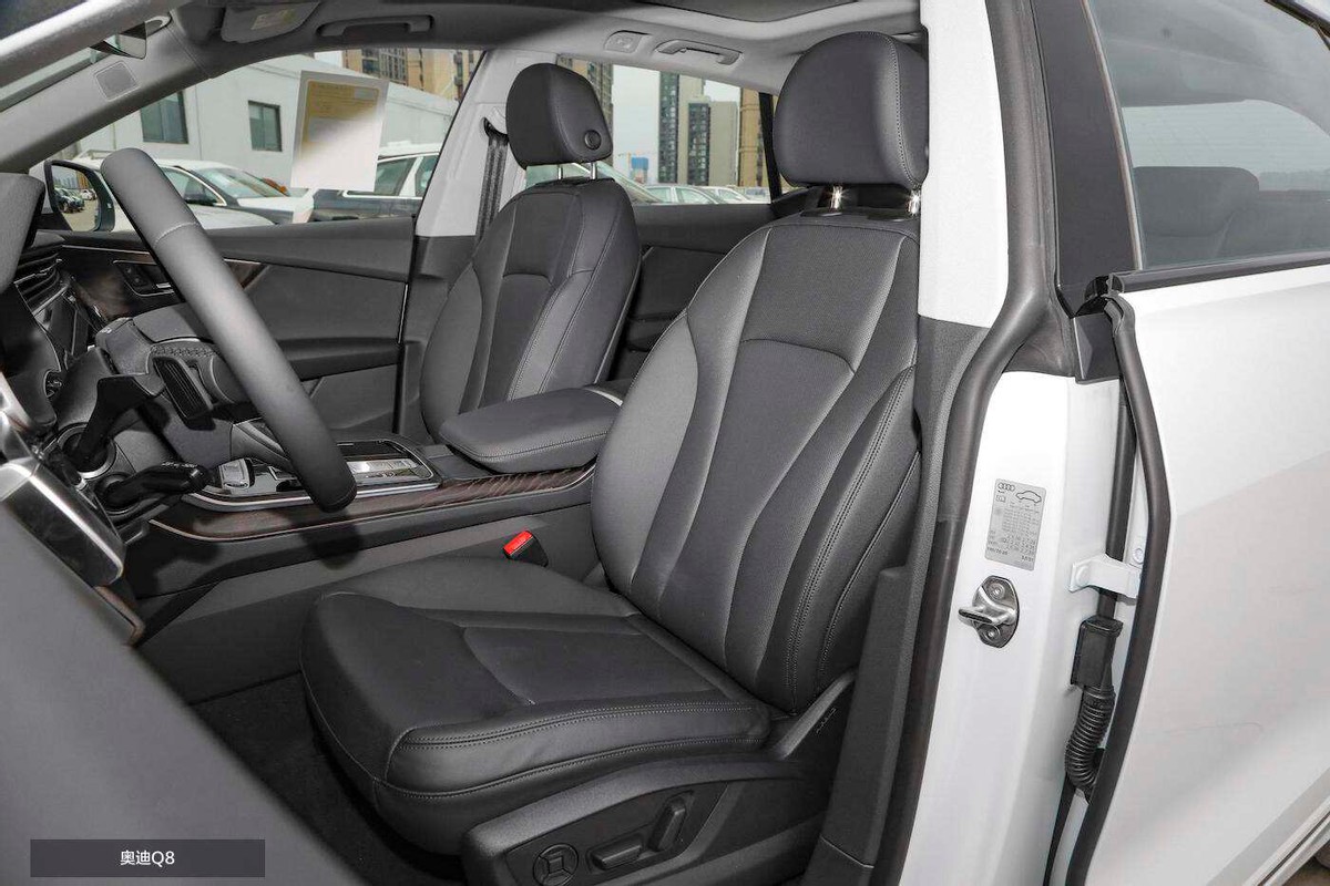 奥迪q8和models,奥迪q8和modelx哪个值得买