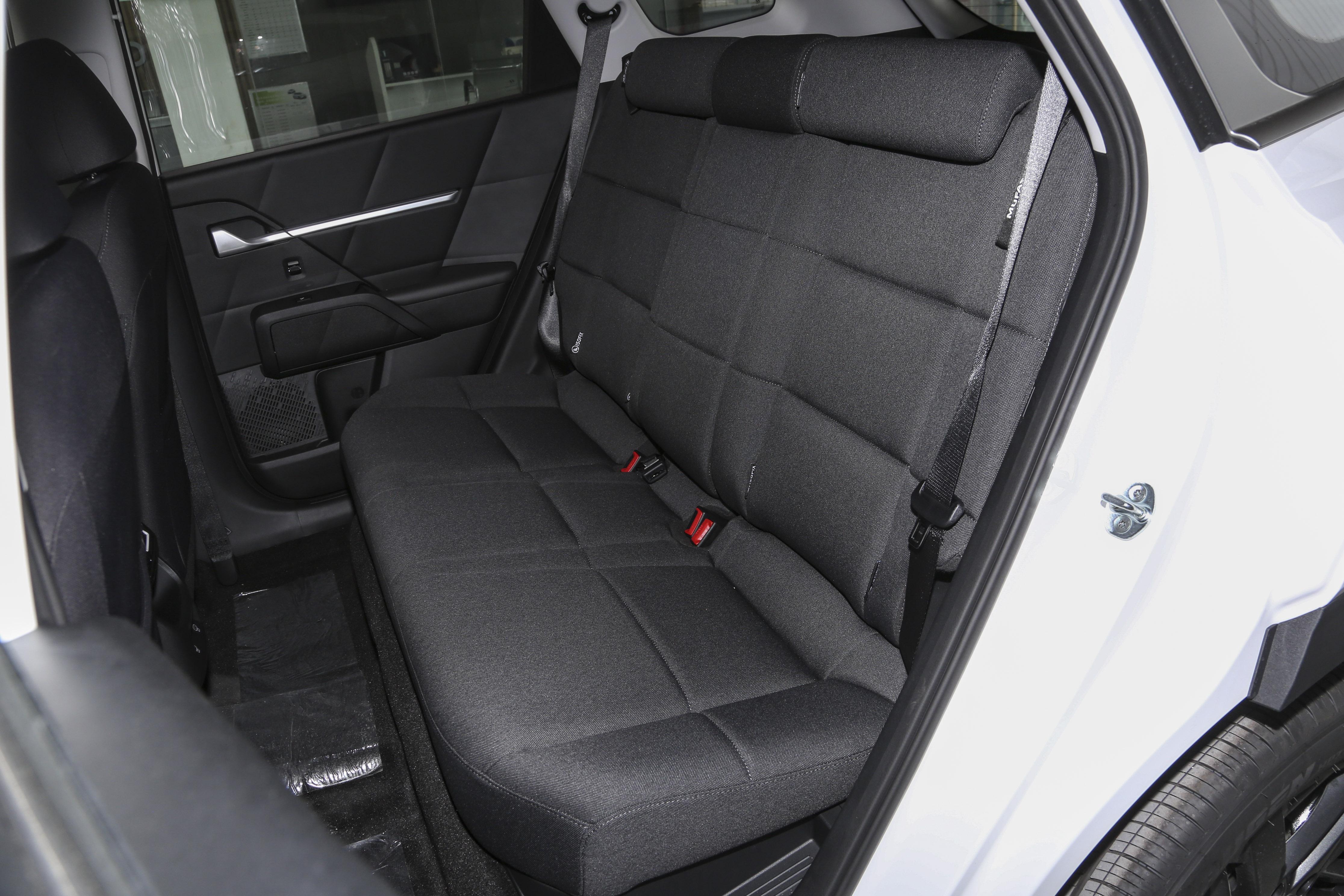 起亚智跑现代ix35哪个性价比高,现代ix35和智跑哪个性价比高