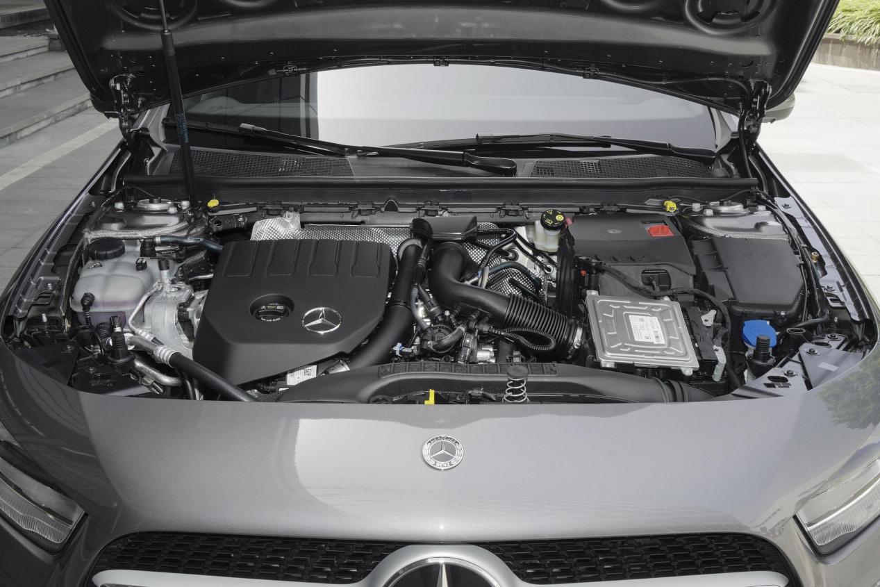 奔驰a1.3t发动机日常够用吗,2020款奔驰a1.3t发动机
