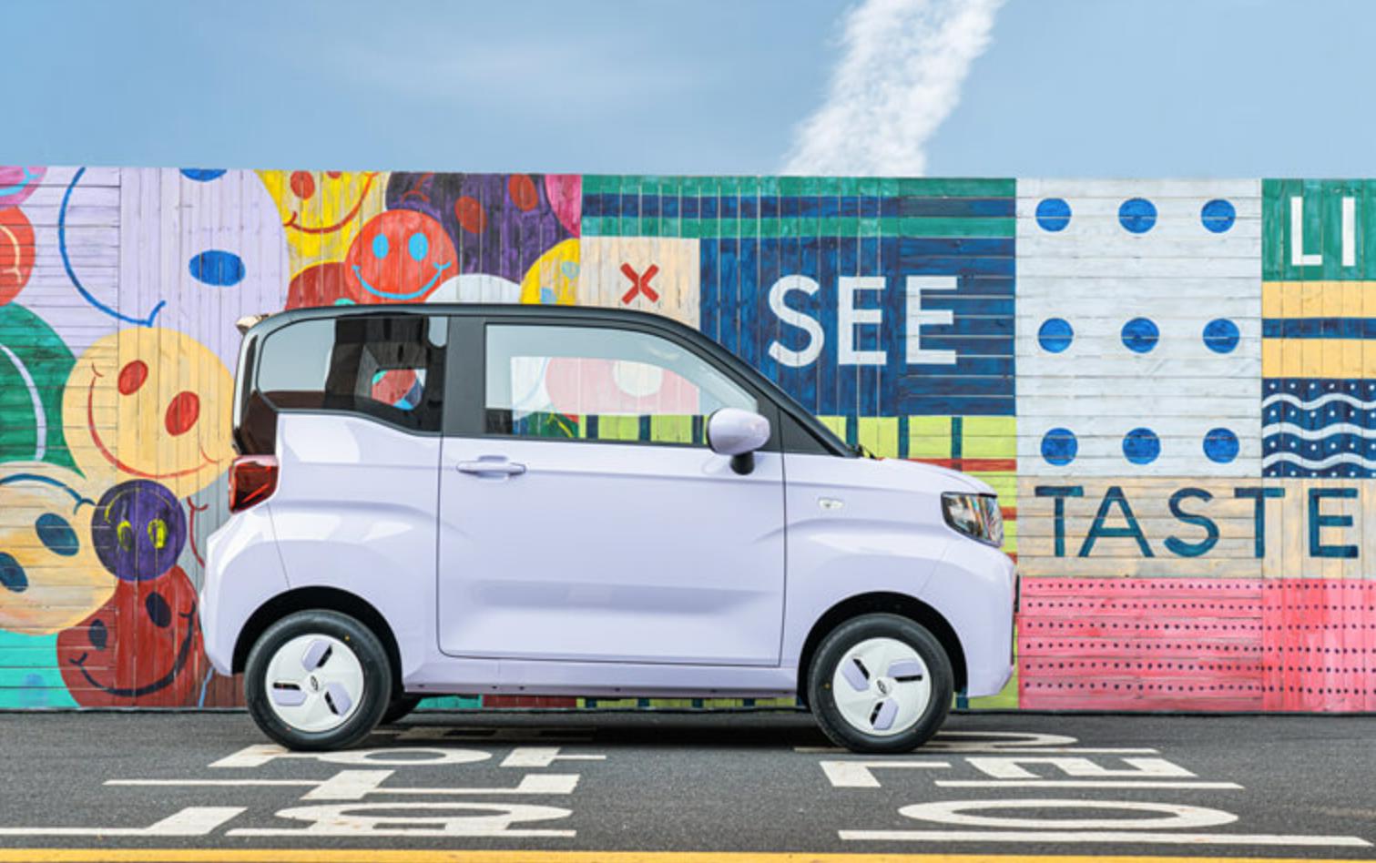 宏光mini与冰淇淋哪个性价比高,宏光miniev和奇瑞qq冰淇淋