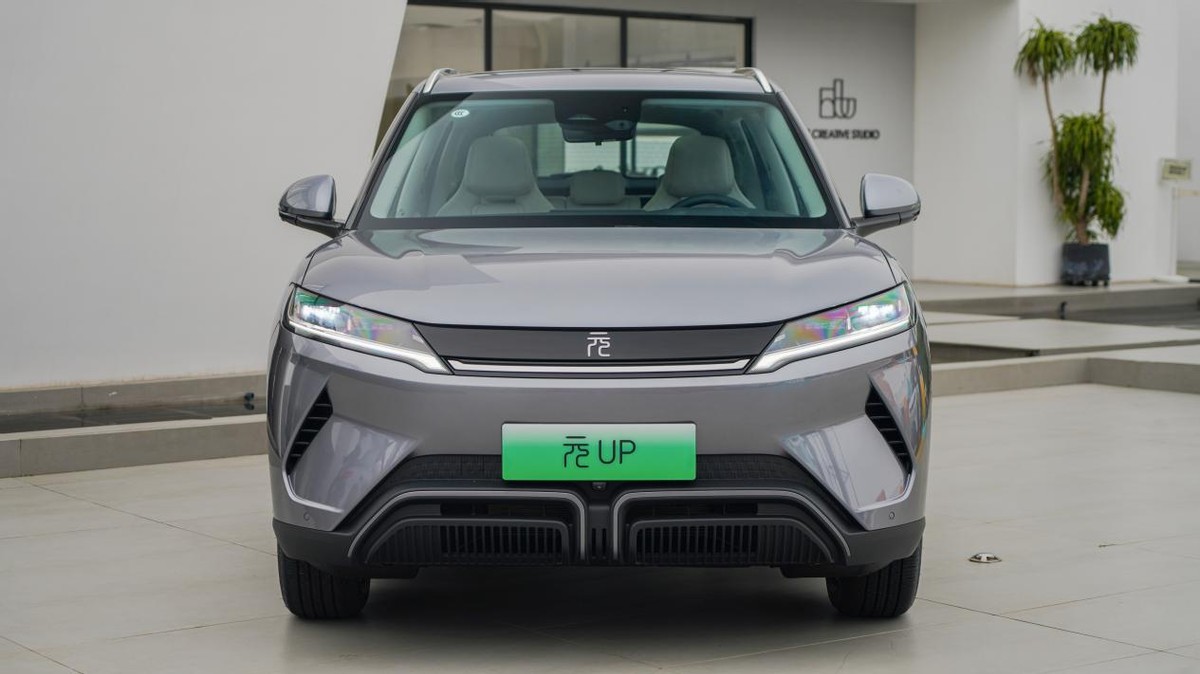 比亚迪元up体验感怎么样,比亚迪元up和plus