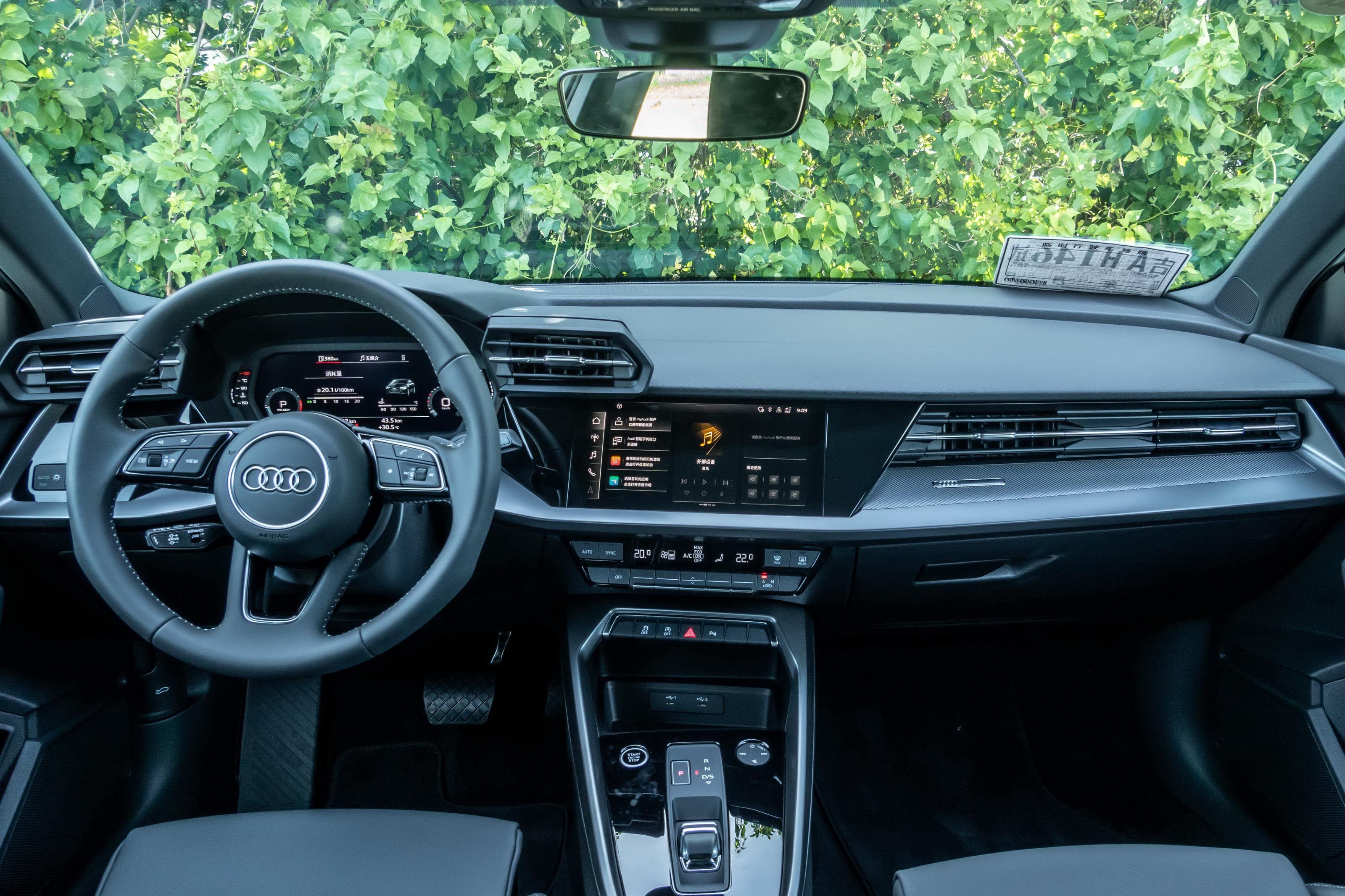 奥迪a3时尚型和进取型哪个好,奥迪a3适合女生的运动颜值轿跑