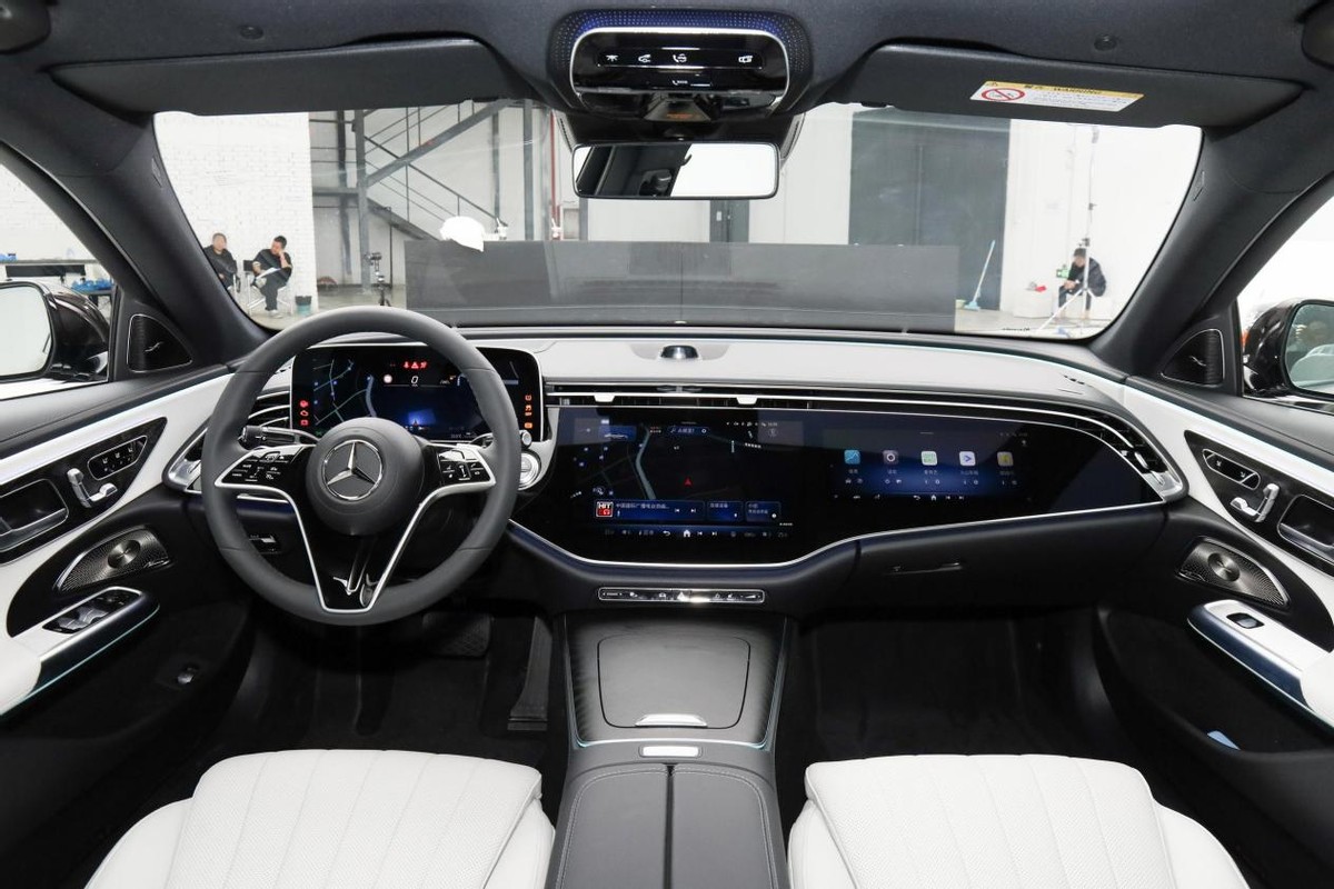 奔驰e级phev和宝马5系phev,新款宝马5vs奔驰e