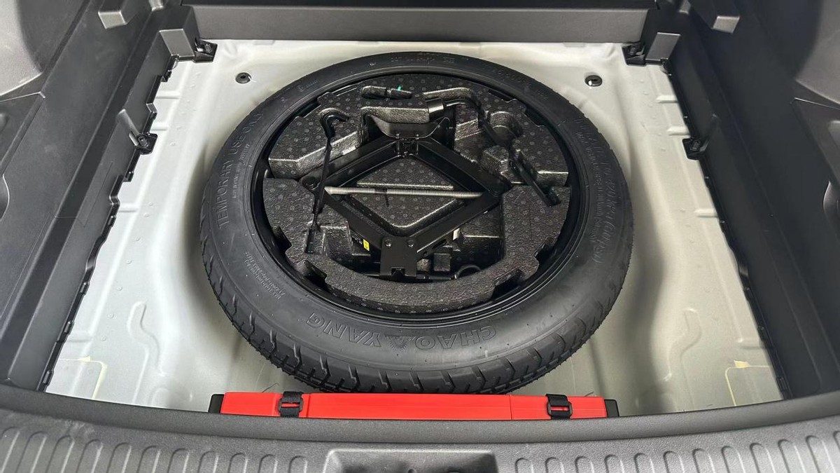 吉利博越l1.5t尊贵版现在优惠多少,吉利博越l优惠