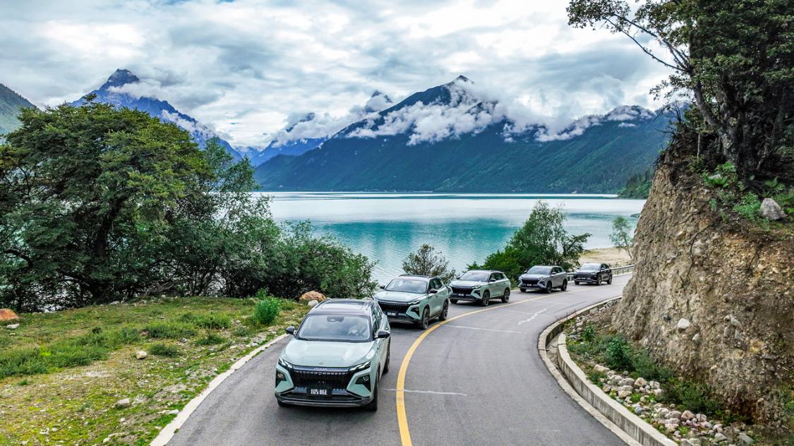 试驾东风风神皓极混动版,东风风神皓极混动试驾体验