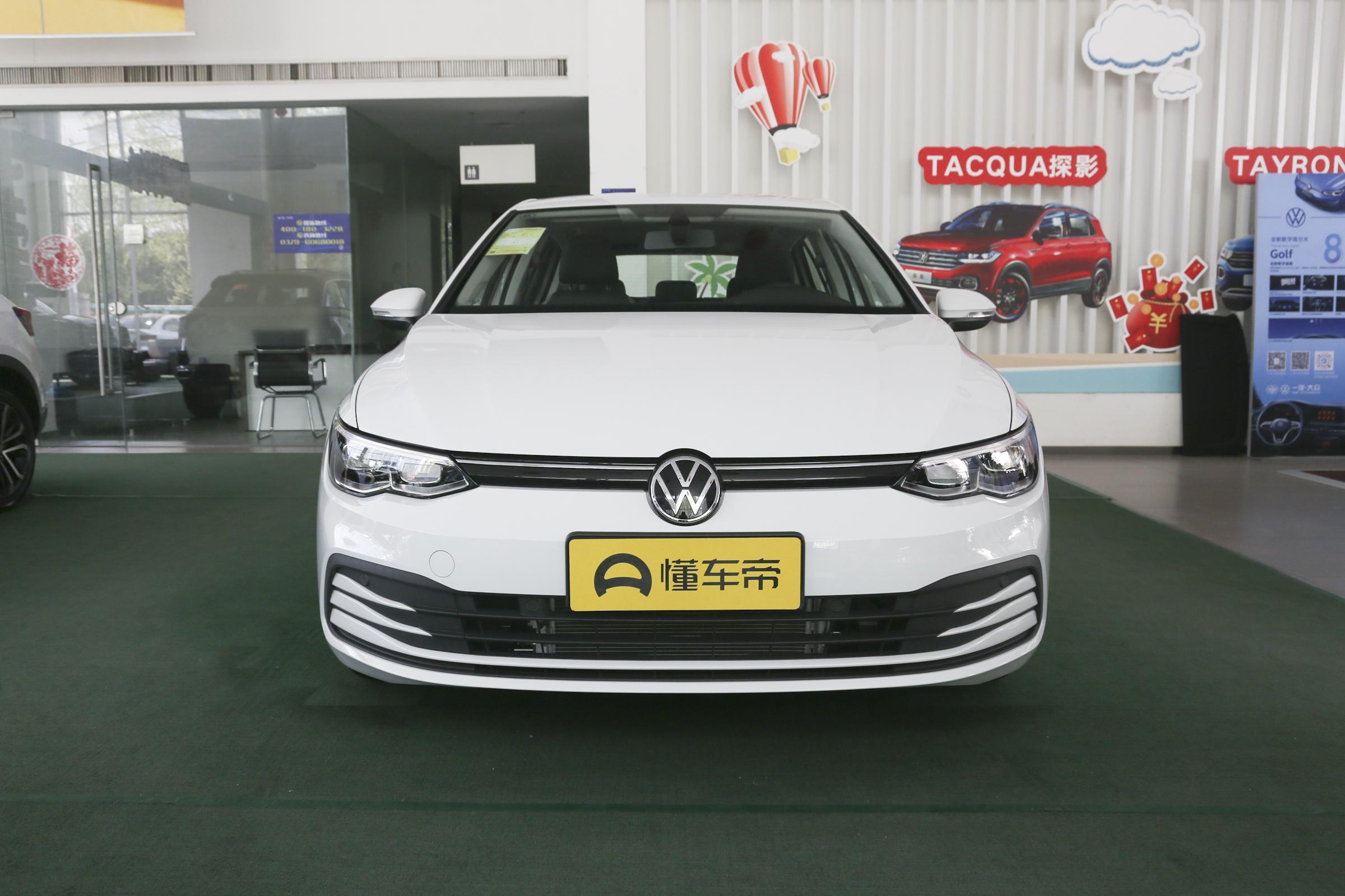 两厢大众高尔夫小车,大众高尔夫与骐达两厢车区别大吗