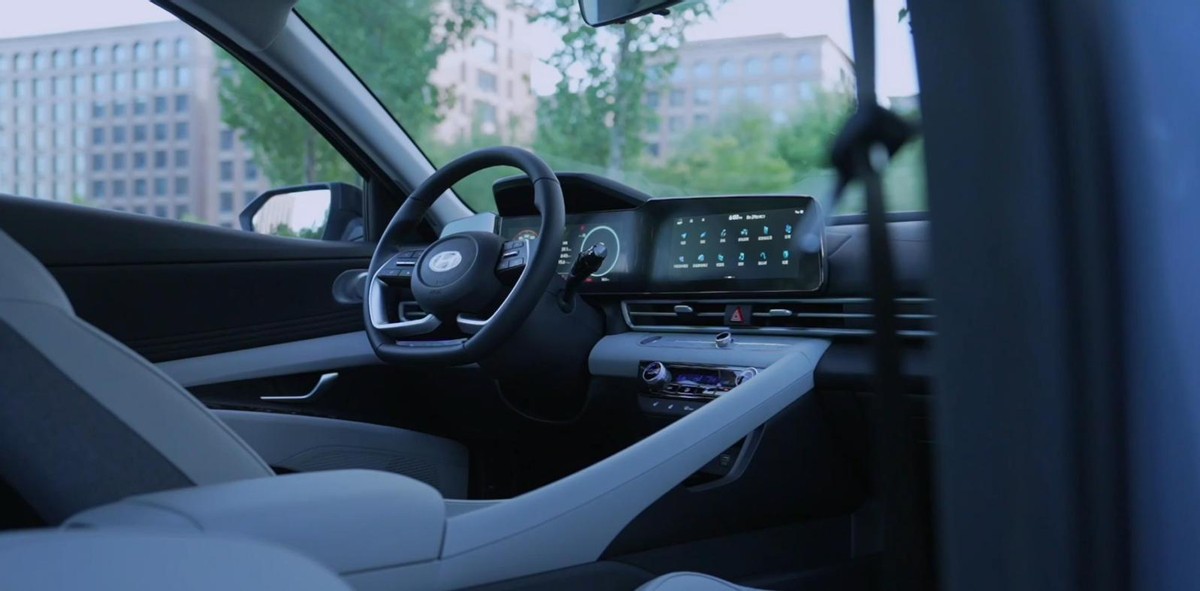 深度体验伊兰特1.5l尊贵版,伊兰特现代精英版沉浸式体验