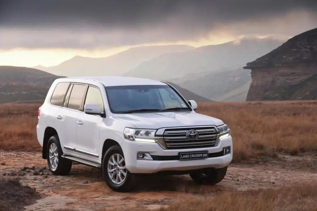说来话长，丰田LandCruiser陆巡家族发展历史