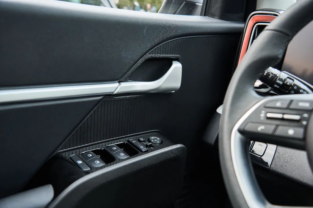 最新款现代沐飒试驾视频,现代suv沐飒和逍客哪个好