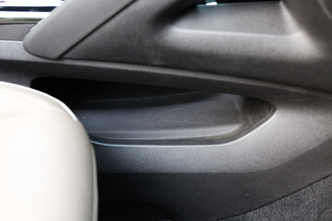 别克昂科威plus艾维亚五座试驾,试驾别克昂科威plus5座豪华