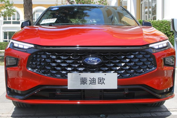 新一代蒙迪欧潮流进化,长安福特新一代蒙迪欧标配版