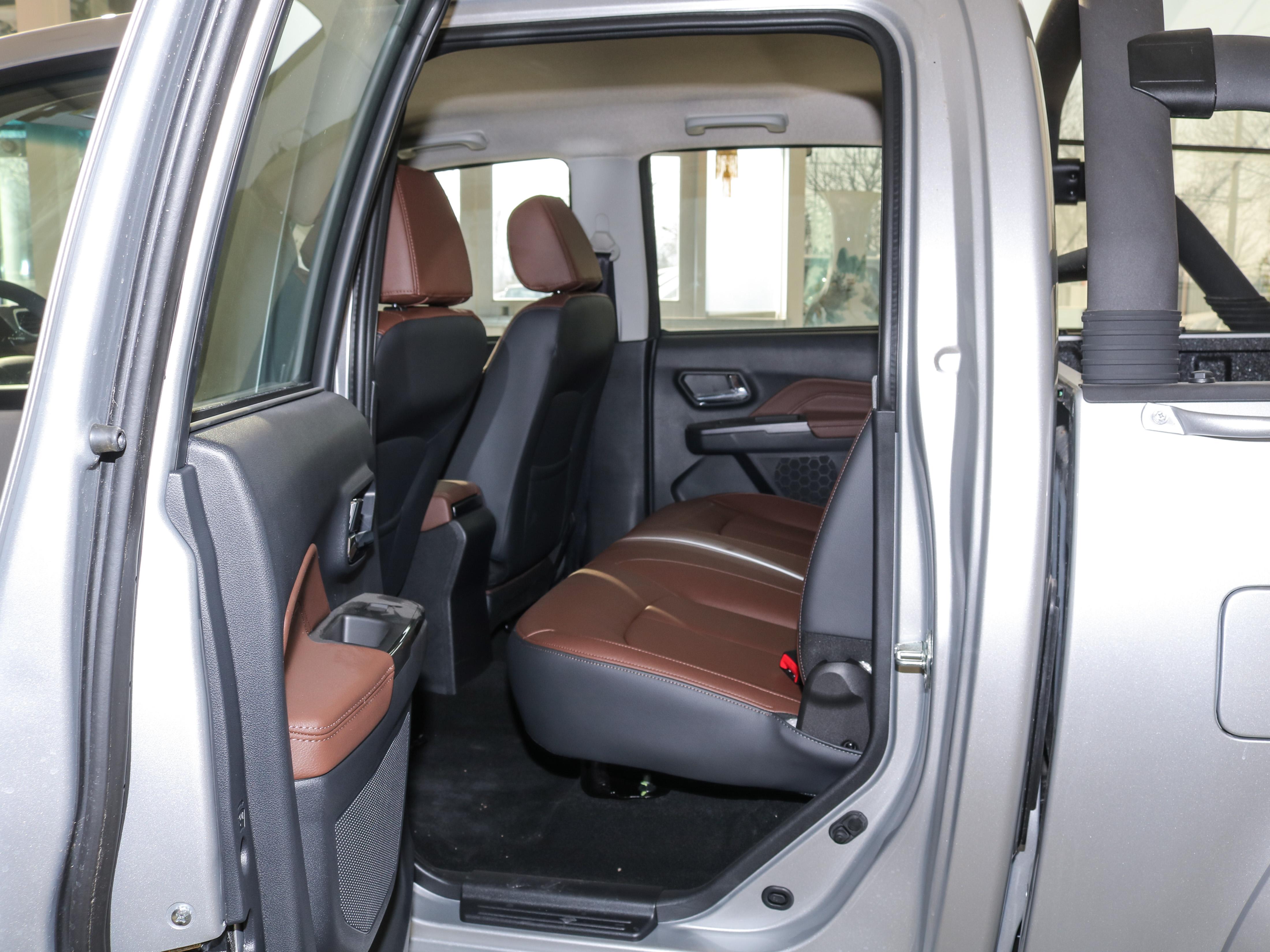 结实耐用能拉货的皮卡,最新款长城皮卡风骏5多少钱