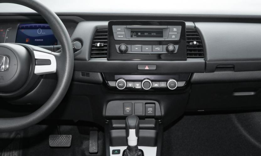 月销3494台位居细分市场销量第三，本田飞度8.18万起售，实力如何