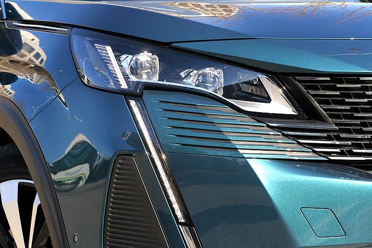 没有随波逐流,2018款东风标致5008测评视频