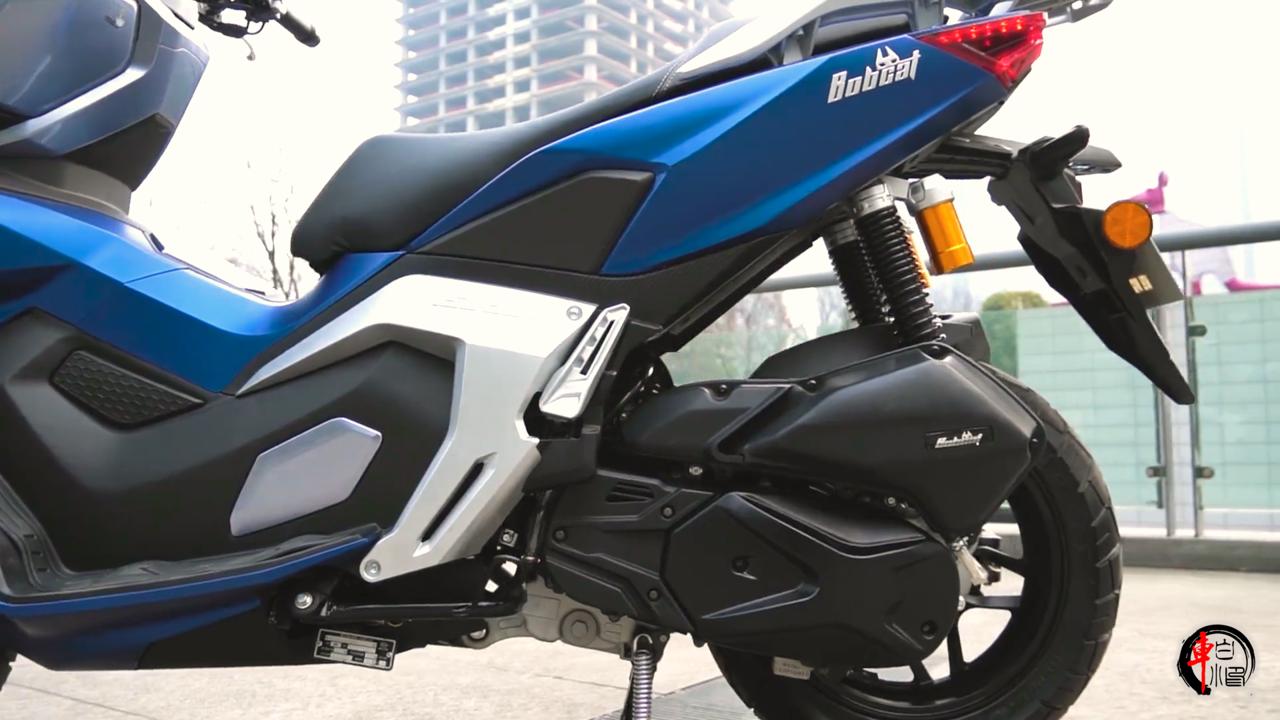 新车｜全彩仪表TCS嘉陵首款运动ADV踏板山猫150,售价13980元起