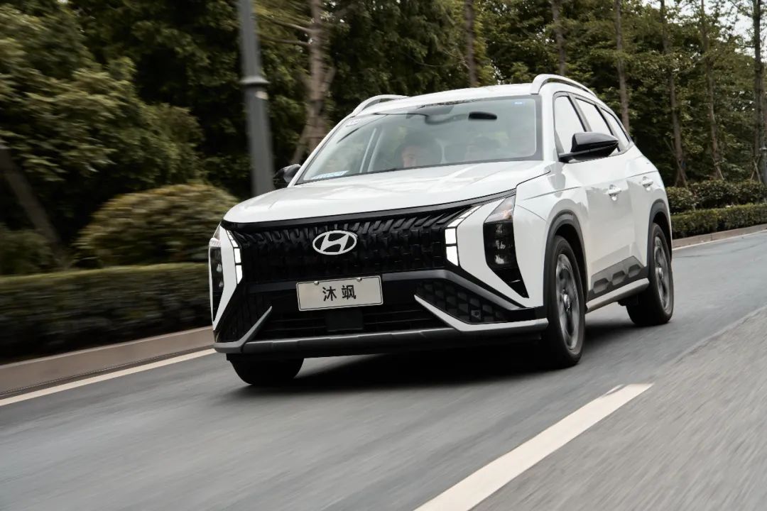 最新款现代沐飒试驾视频,现代suv沐飒和逍客哪个好