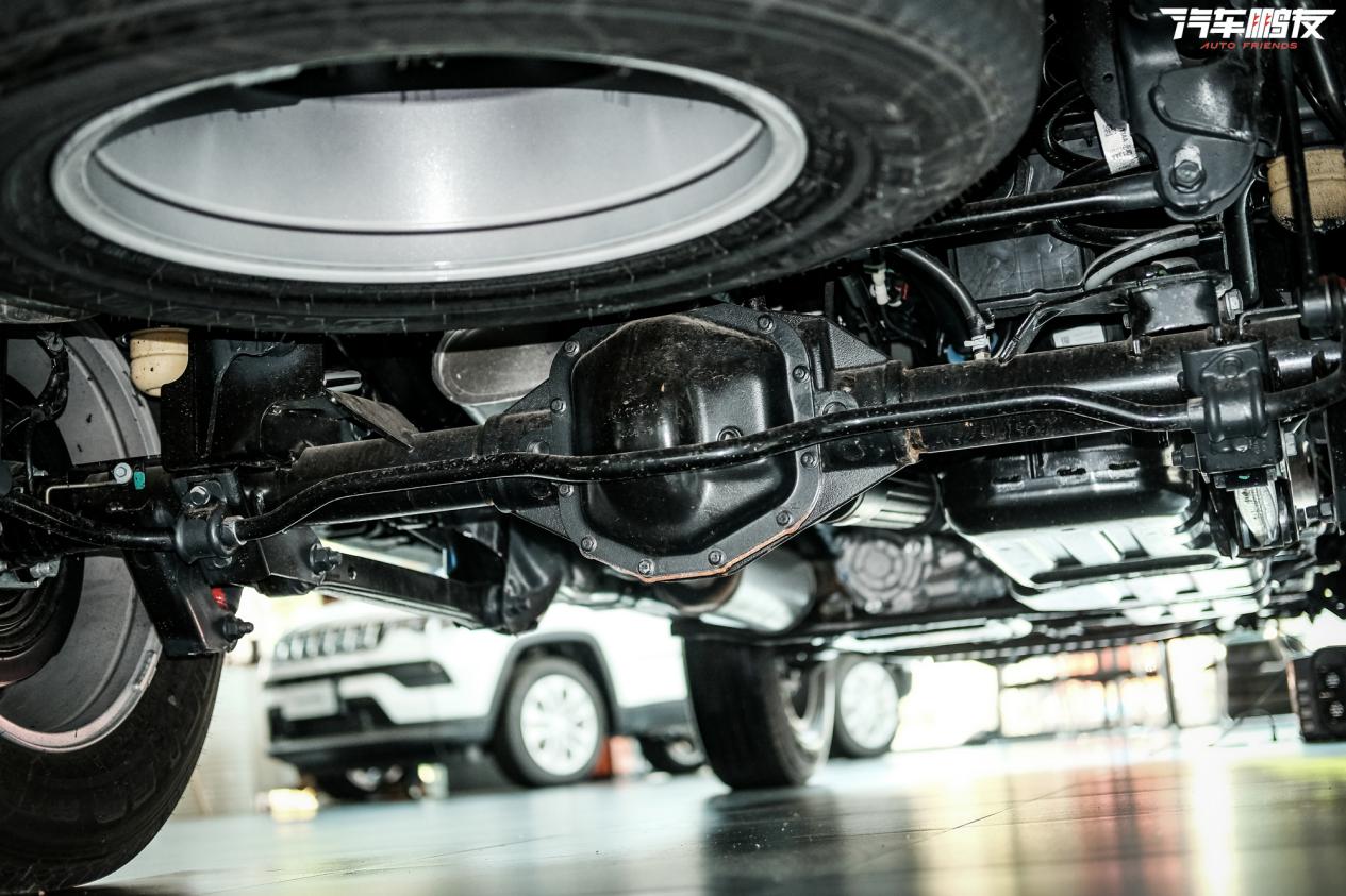 新款jeep角斗士,jeep角斗士适合跑长途吗