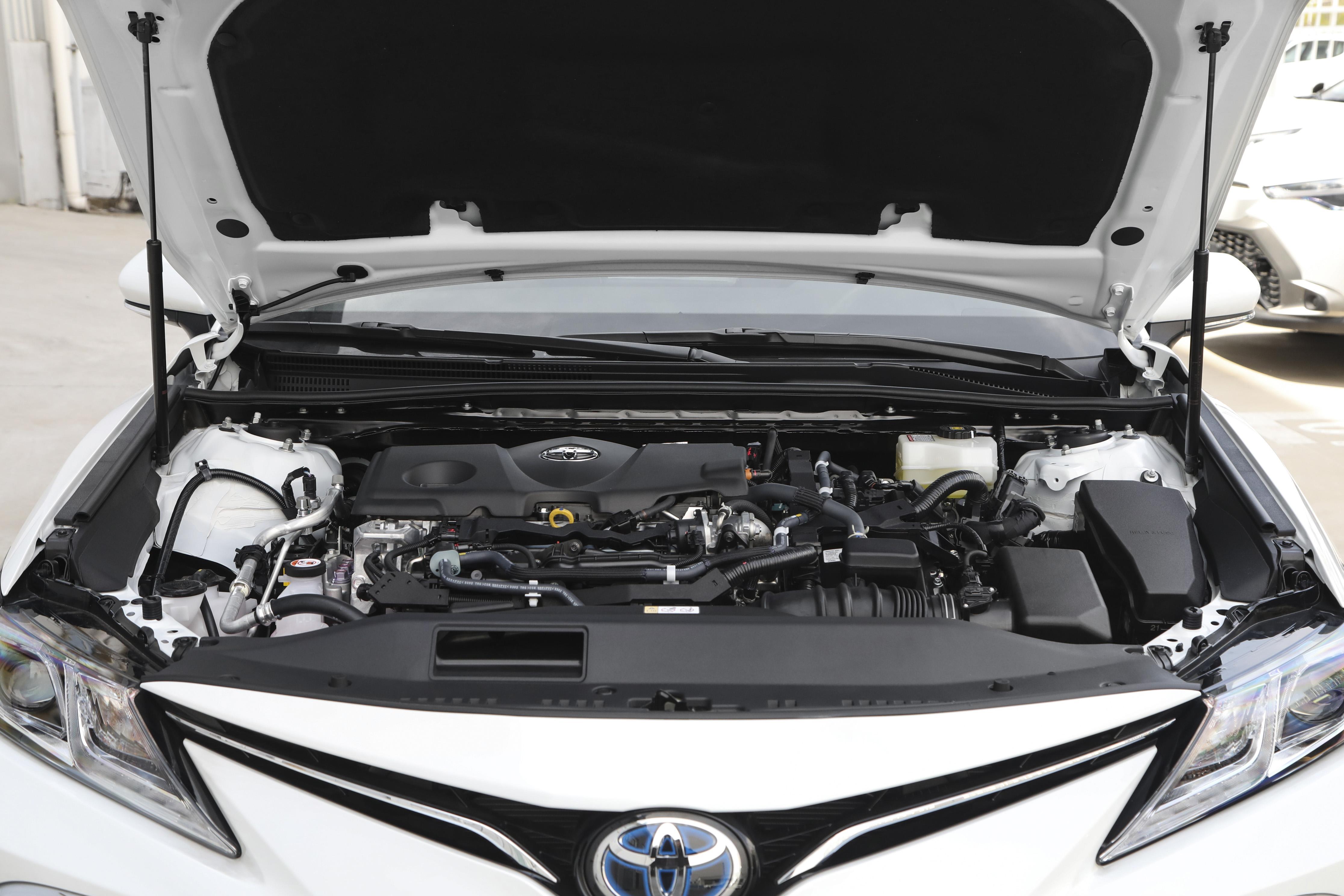 凯美瑞混合动力版评测,凯美瑞混合动力是否值得购买