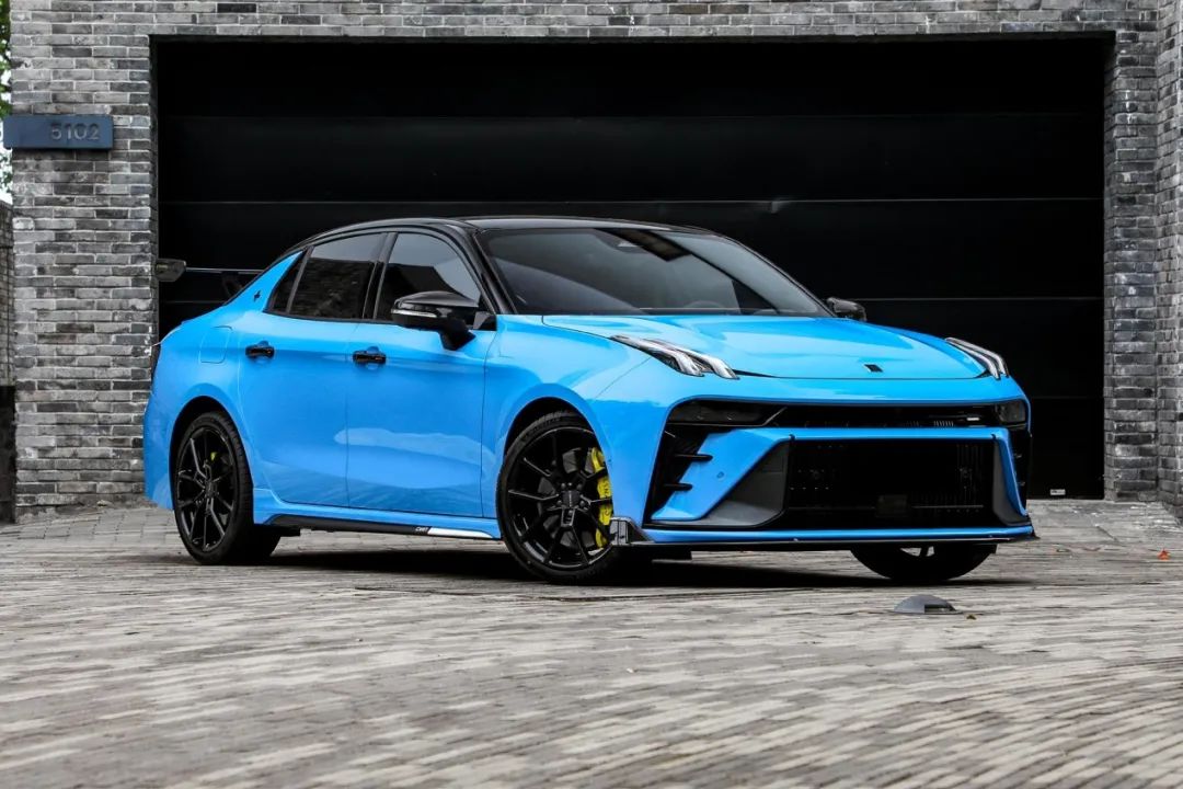 宽敞省油还运动10-15万家轿大推荐,四款10-15万运动紧凑型家轿推荐