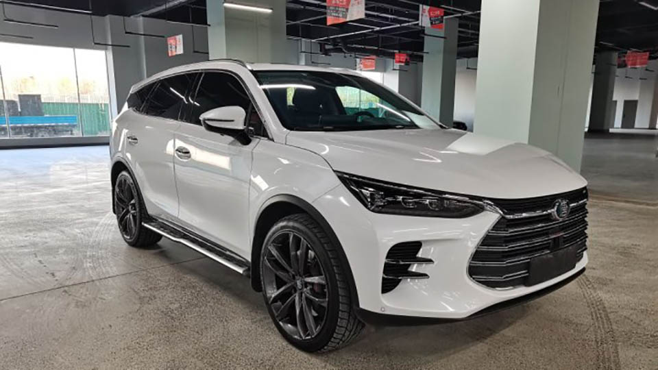 比亚迪唐7座有油电混合的么,19年比亚迪唐四驱七座2.0t测评