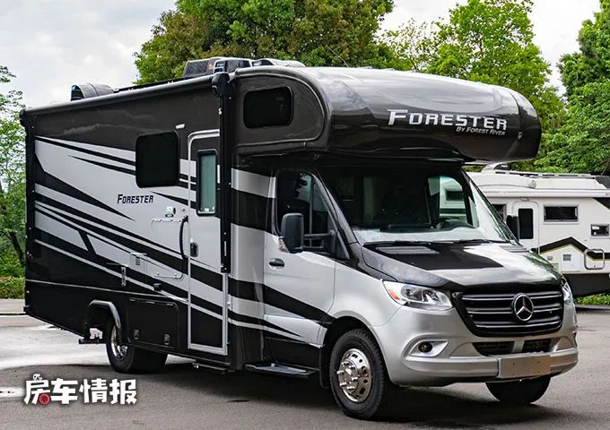 奔驰又出了一款豪华房车3.0t,奔驰房车柴油3.0t