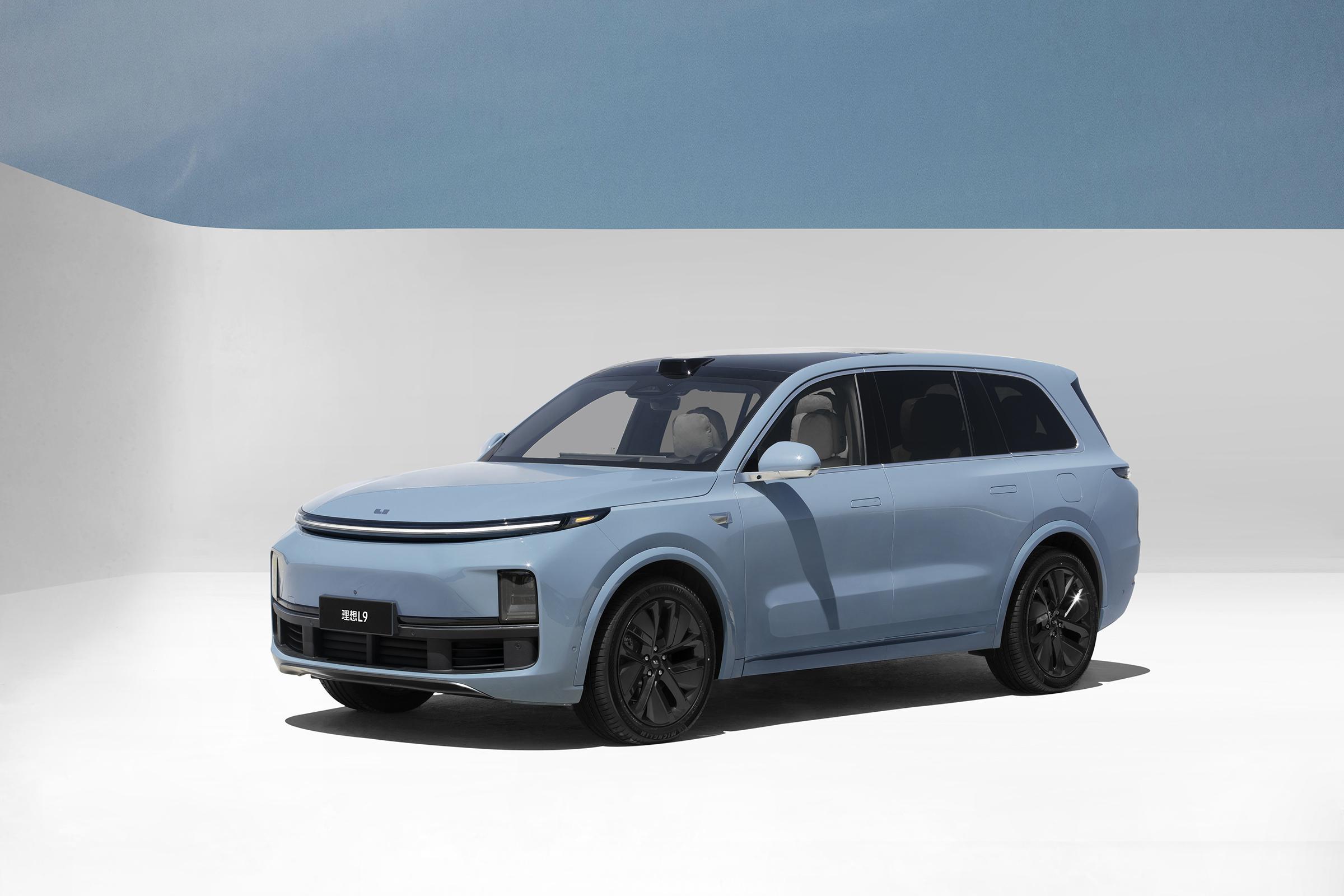 三元锂和磷酸铁锂优缺点对照表,三元锂电磷酸铁锂铅酸电池对比图