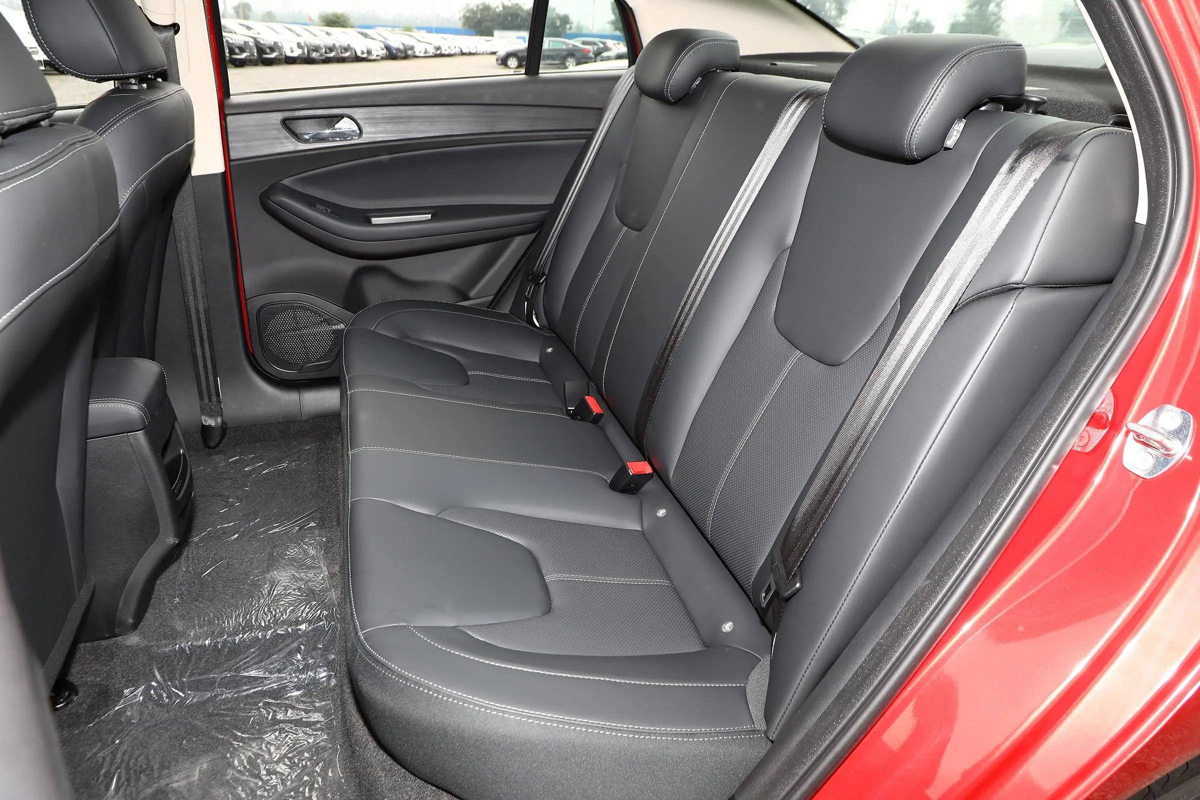 艾瑞泽5售价6万,十万元内性价比高的车艾瑞泽5