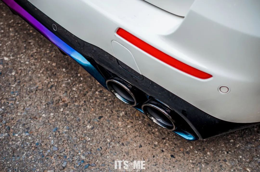 奔驰e旅行车最新款,老款奔驰e级瓦罐旅行车