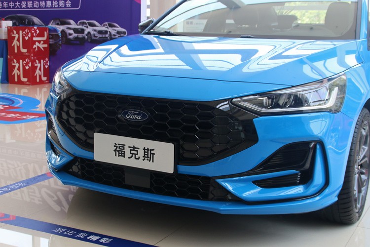 体验全新福克斯stline,福克斯体验