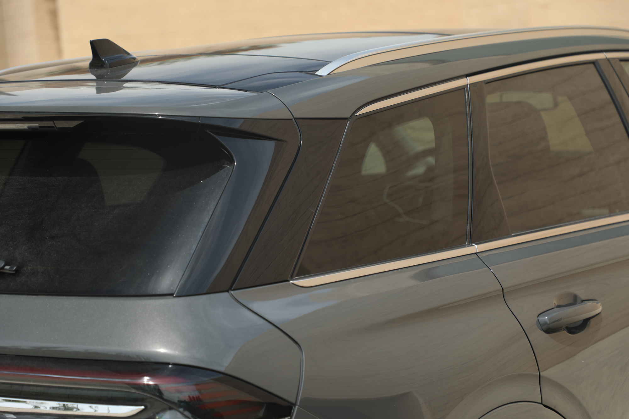 新款林肯冒险家顶配车型试驾,林肯冒险家2022第一视角试驾