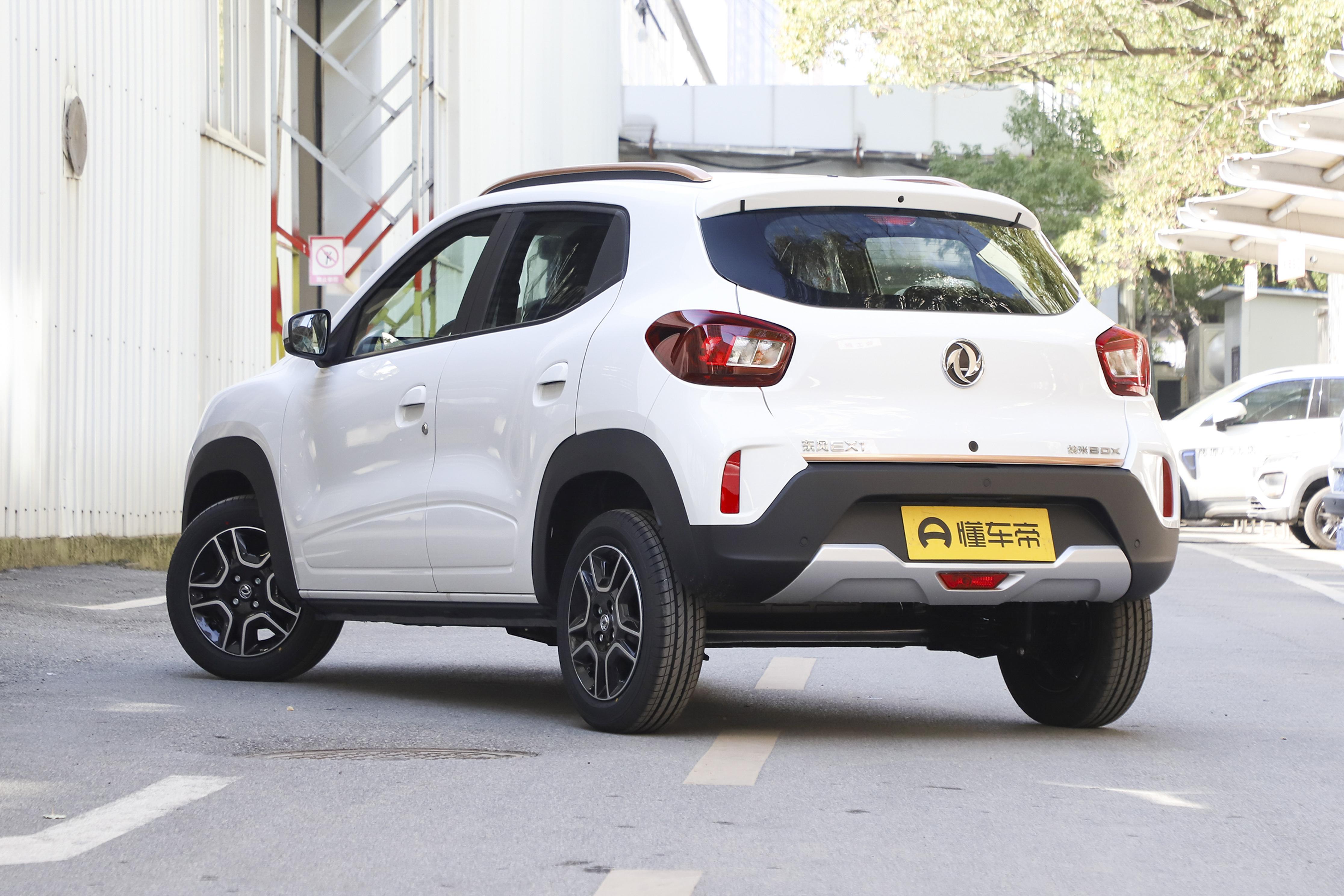 首付1万元能买多少钱的车,首付1万块钱左右的车