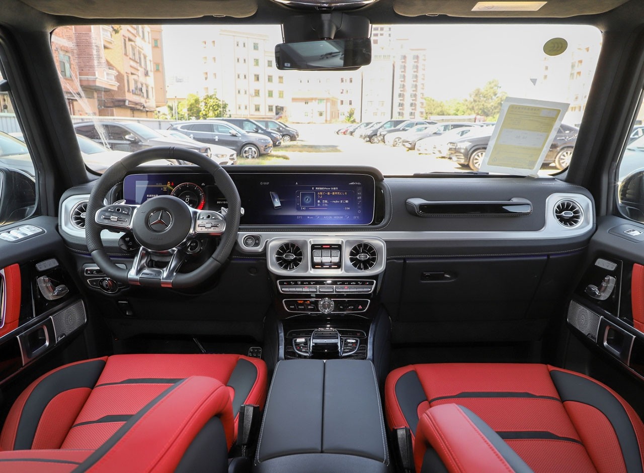 国足1-3爆冷不敌越南评论,国足座驾vs明星座驾