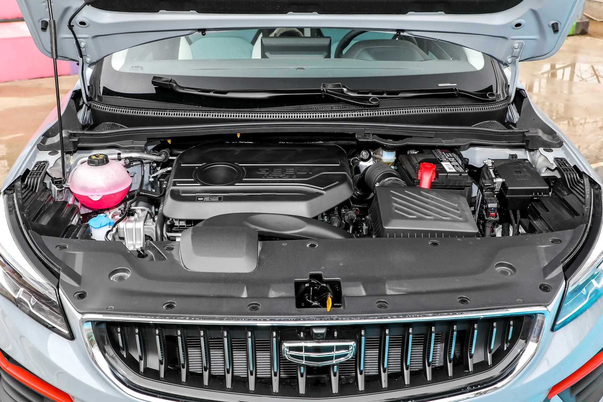 沃尔沃两厢c30最新款,沃尔沃最新款c30多少钱