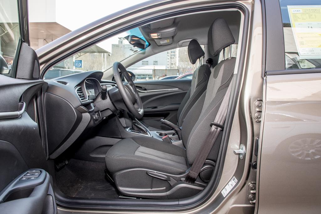 全新英朗降价促销,英朗售价1199万元起欢迎试乘试驾