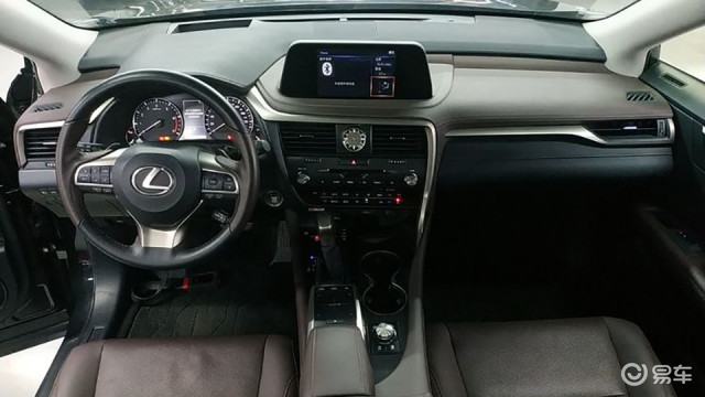 雷克萨斯只有ES保值？快换代的RX，6年