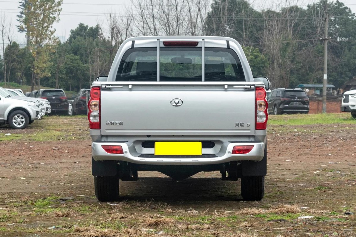 长城风骏5欧洲版2.8t和2.0t哪个好,风骏5汽油1.5t和2.4l哪个更好