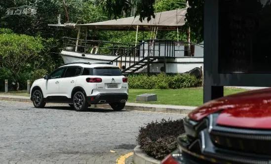 天逸beyond值得买吗,天逸beyond400thp版起步和停车