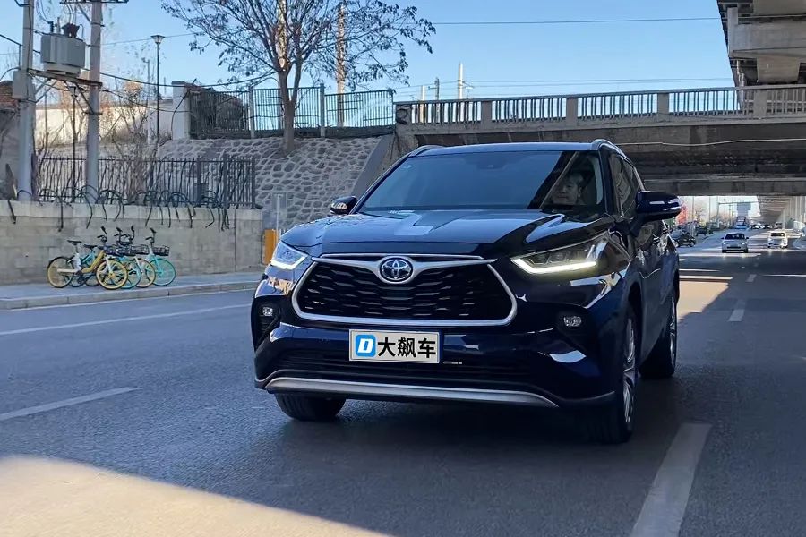 丰田汉兰达2022款2.5混动质量,丰田汉兰达低配好吗