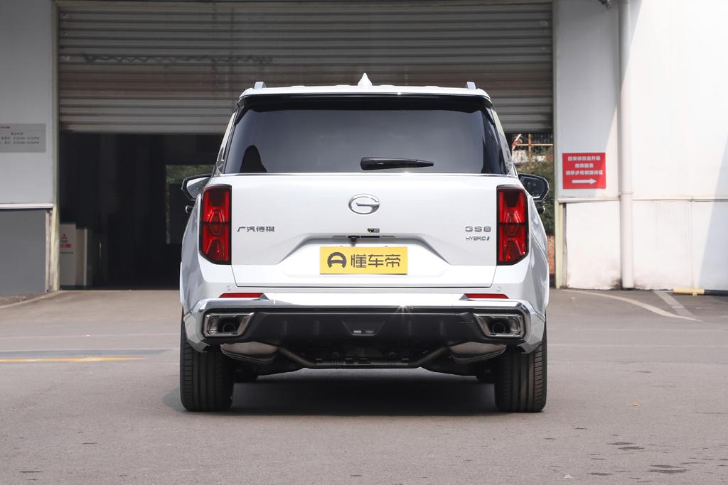霸气之境格局自证全新第二代gs8 (广汽传祺gs8双擎混动终身免费保养)