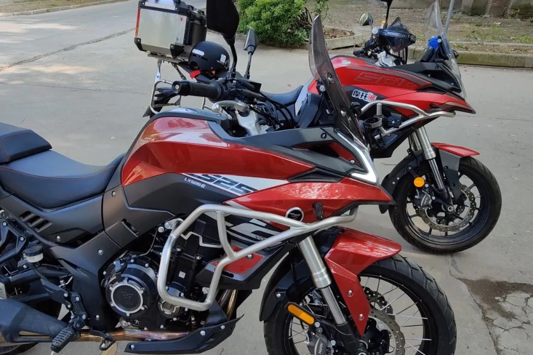 进步很大但是仍然任重道远,进步明显继续努力