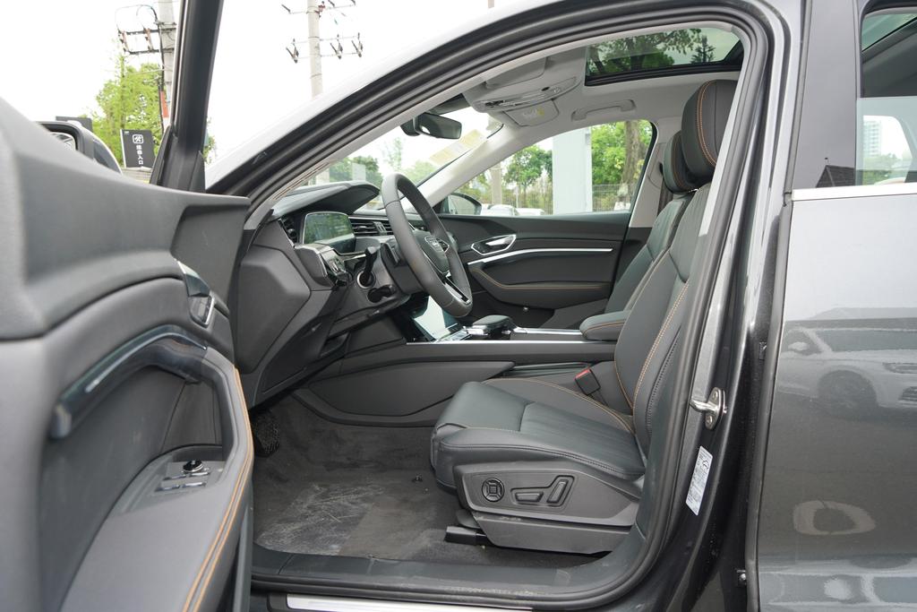 重庆中升汇迪汽车销售有限公司,重庆中升汇迪奥迪4s店