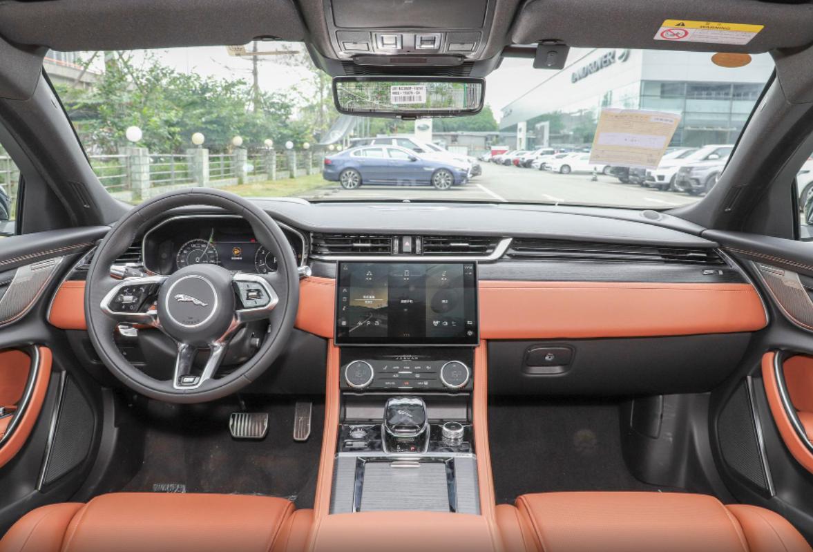 宝马5系和捷豹xfl隔音对比,宝马5系跟捷豹xfl灯一样的吗